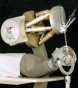 The M-850 hexapod as a medical robot
